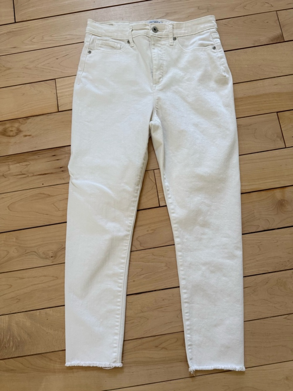 White Jeans